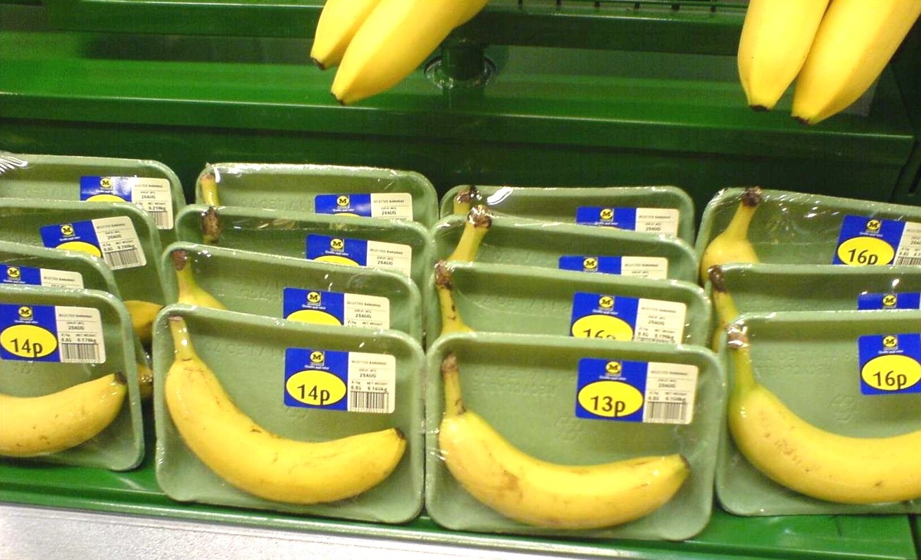 Packaged bananas